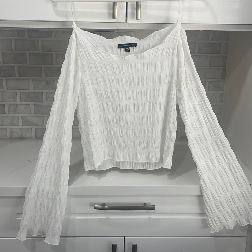 PacSun Kendall and Kylie white long sleeve summer top